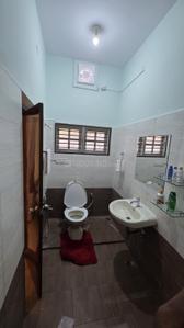 Bathroom Image of 4000 Sq.ft 5 BHK Villa for rent in Ramakrishnanagar Mysore for Rs. 100000