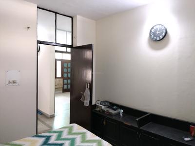 Bedroom Image of 1100 Sq.ft 2 BHK Apartment / Flat for sale in Shree Awas Apartment, Sector 18 Dwarka New Delhi for Rs. 19000000