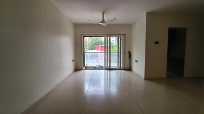 Living Room Image of 1105 Sq.ft 2 BHK Apartment / Flat for rent in RNA Continental, Chembur Mumbai for Rs. 95000