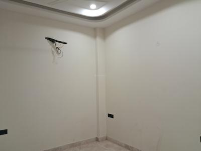 Bedroom Image of 1125 Sq.ft 3 BHK Builder Floor for sale in Paschim Vihar New Delhi for Rs. 25000000