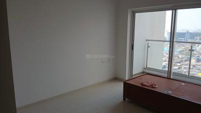 Bedroom Image of 825 Sq.ft 2 BHK Apartment / Flat for rent in Runwal The Central Park Phase 2, Chinchwad Pune for Rs. 40001