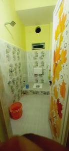 Bathroom Image of 800 Sq.ft 2 BHK Builder Floor for rent in Jamalpur Munger for Rs. 8500