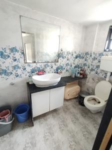 Bathroom Image of 1800 Sq.ft 3 BHK Apartment / Flat for sale in Paldi Ahmedabad for Rs. 12000000