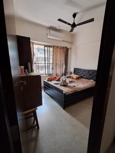 Bedroom Image of 850 Sq.ft 2 BHK Apartment / Flat for sale in Horizon Giridarshan, Mulund West Mumbai for Rs. 20000000