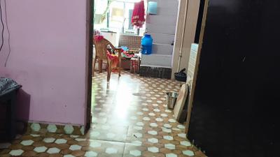 Staircase Image of 600 Sq.ft 3 BHK Independent House for sale in Tarash Mandir Colony Vrindavan for Rs. 6000000