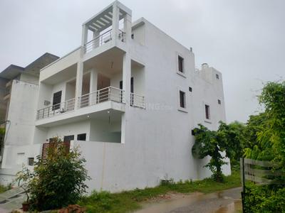 Image of 1800 Sq.ft 2 BHK Independent House for rent in Shastripuram, Agra for Rs. 14000