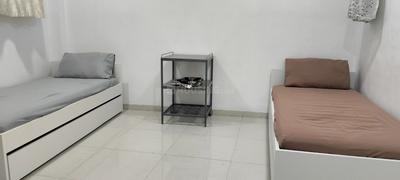 Bedroom Image of Sidharth nagar pg in Goregaon West, Mumbai