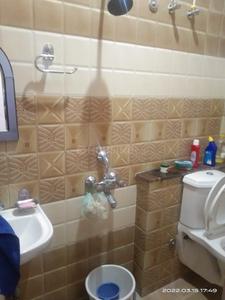 Bathroom Image of 900 Sq.ft 2 BHK Builder Floor for sale in Patel Nagar Dehradun for Rs. 5500000