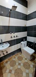Image of 900 Sq.ft 3 BHK Builder Floor for rent in Uttam Nagar, New Delhi for Rs. 30000