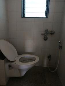 Common Bathroom Image of 931 Sq.ft 2 BHK Apartment / Flat for sale in Magarpatta Iris, Magarpatta City Pune for Rs. 16000000