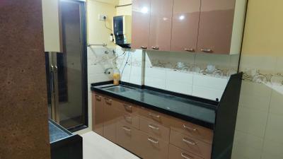 Kitchen Image of 800 Sq.ft 2 BHK Apartment / Flat for rent in Dahisar West Mumbai for Rs. 40000