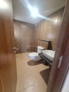 Bathroom Image of 941 Sq.ft 2 BHK Apartment / Flat for rent in Eden Park At The Prestige City, Sarjapur Bengaluru for Rs. 42000