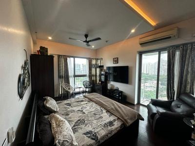 Hall Image of 1441 Sq.ft 3.5 BHK Apartment / Flat for sale in Amanora Gateway Towers, Hadapsar Pune for Rs. 35000000