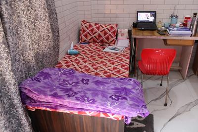 Bedroom Image of Neel kanth in Sector 34, Noida