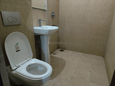 Bathroom Image of 1650 Sq.ft 3 BHK Apartment / Flat for rent in Bliss Orra, Gazipur Zirakpur for Rs. 28000