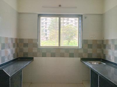 Kitchen Image of 720 Sq.ft 1 BHK Apartment / Flat for rent in Runwal Gardens, Dombivli East Thane for Rs. 14000