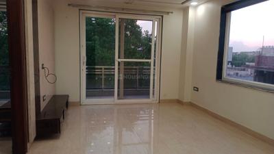 Living Room Image of 1250 Sq.ft 3 BHK Builder Floor for rent in Sector 14 Gurgaon for Rs. 50000