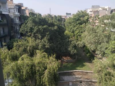 Bedroom One Image of 1440 Sq.ft 3 BHK Builder Floor for sale in Mukherjee Nagar New Delhi for Rs. 25000000