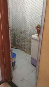 Bathroom Image of 700 Sq.ft 1 BHK Apartment / Flat for sale in Meet Apartment, GIDC Vapi for Rs. 1180000