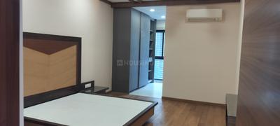 Bedroom Image of 4700 Sq.ft 4 BHK Apartment / Flat for rent in Financial District Hyderabad for Rs. 250000