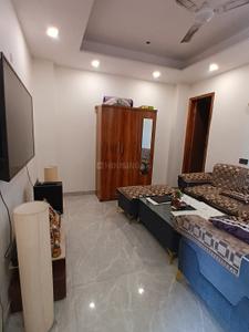 Bedroom Image of 1200 Sq.ft 2 BHK Builder Floor for rent in Sector 122 Noida for Rs. 26000