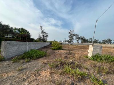 Image of 9600 Sq.ft Residential Plot / Land for sale in Mahabalipuram, Chennai for Rs. 32000000