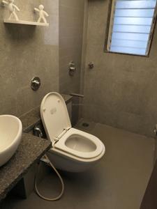 Common Bathroom Image of 1267 Sq.ft 3 BHK Apartment / Flat for sale in Endemic Shamji Ladha, Matunga East Mumbai for Rs. 62500000