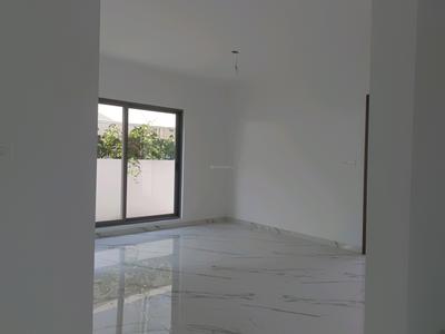 Gallery Cover Image of 3910 Sq.ft 3 BHK Villa for sale in EIPL La Paloma Villas, Mokila for Rs. 52500003