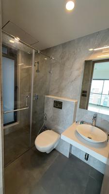 Image of 1400 Sq.ft 3 BHK Apartment / Flat for sale in Bandra West, Mumbai for Rs. 130000000