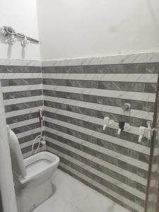 Bathroom Image of 300 Sq.ft 1 BHK Independent House for rent in Naini Allahabad for Rs. 6000