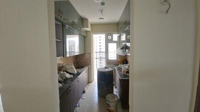 Kitchen Image of 2050 Sq.ft 3 BHK Apartment / Flat for sale in Amrapali Heartbeat City, Sector 107 Noida for Rs. 24800000