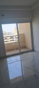 Balcony Image of 1825 Sq.ft 3 BHK Apartment / Flat for rent in Purvanchal Royal City Phase 2, Chi V Greater Noida for Rs. 36000