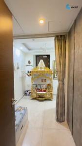 Bedroom Image of 3000 Sq.ft 4 BHK Apartment / Flat for rent in Dadar East Mumbai for Rs. 425000