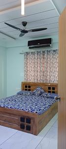 Bedroom Image of 1250 Sq.ft 3 BHK Apartment / Flat for sale in Rajeshwar Galaxy, Harni Vadodara for Rs. 5550000