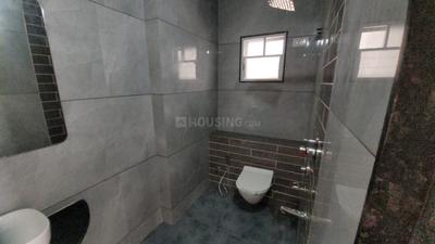 Bathroom Image of 1950 Sq.ft 3 BHK Apartment / Flat for sale in Nizampura Vadodara for Rs. 6000000