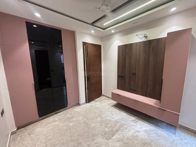 Bedroom Image of 1112 Sq.ft 3 BHK Builder Floor for sale in Vikaspuri New Delhi for Rs. 22500000