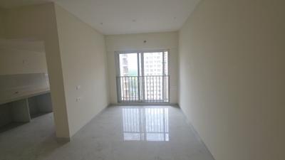 Living Room Image of 679 Sq.ft 2 BHK Apartment / Flat for rent in Swastik Platinum, Vikhroli East Mumbai for Rs. 55499