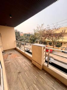 Balcony Image of 850 Sq.ft 1 BHK Builder Floor for rent in Sector 17 Gurgaon for Rs. 35000