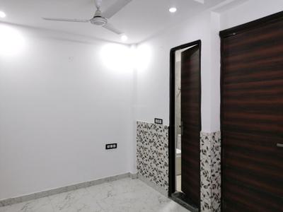Bedroom Image of 538 Sq.ft 2 BHK Builder Floor for sale in Mahavir Enclave New Delhi for Rs. 5000000