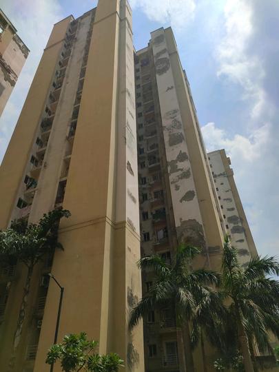 Sector 137 Building View 1