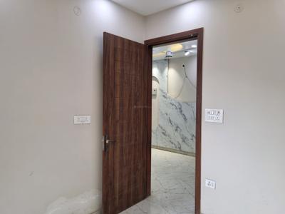 Bedroom Image of 750 Sq.ft 3 BHK Apartment / Flat for sale in Hans Builders Floor, Razapur Khurd New Delhi for Rs. 4800000