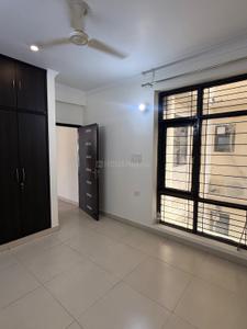 Bedroom Image of 1850 Sq.ft 3 BHK Apartment / Flat for rent in Omega Omega Green Park Villas, Uattardhona Lucknow for Rs. 25500