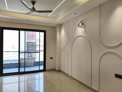 Dining Area Image of 2550 Sq.ft 4 BHK Builder Floor for sale in Paramount Low Rise Floors South City 2, Sector 49 Gurgaon for Rs. 32700000