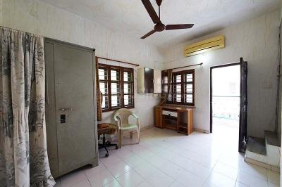 Bedroom Image of 1008 Sq.ft 2 BHK Independent House for sale in Ghatlodiya Ahmedabad for Rs. 12900000