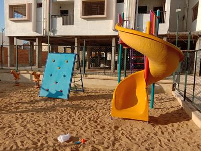 Image of 1350 Sq.ft 3 BHK Apartment / Flat for sale in Apartment, Bommasandra, Bengaluru for Rs. 5700000