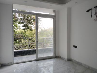 Bedroom Image of 1350 Sq.ft 3 BHK Apartment / Flat for sale in Satbari New Delhi for Rs. 12000000