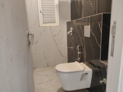 Bathroom Image of 951 Sq.ft 2 BHK Apartment / Flat for sale in Ruparel Skygreens I, Kandivali West Mumbai for Rs. 17500000