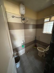 Bathroom Image of 916 Sq.ft 2 BHK Apartment / Flat for rent in Ratan Prestige, Kharadi Pune for Rs. 31000