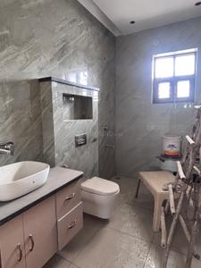 Image of 3500 Sq.ft 3 BHK Builder Floor for rent in Sector 17, Faridabad for Rs. 45000