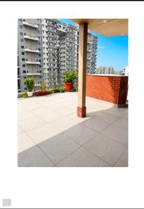 Balcony Image of 3700 Sq.ft 4.5 BHK Penthouse for rent in Mahagun Maestro, Sector 50 Noida for Rs. 110000